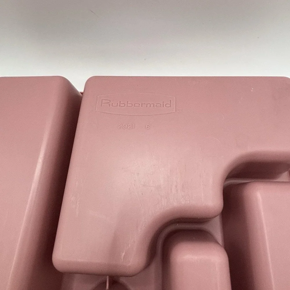 Vintage Rubbermaid 2921‎ Silverware Drawer Organizer Dusty Rose Pink 6 Slot Tray
